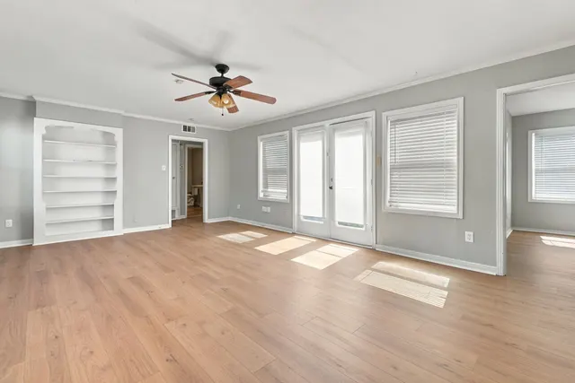 Photo 7 — 3405 29th Street, Lubbock, TX 79410
