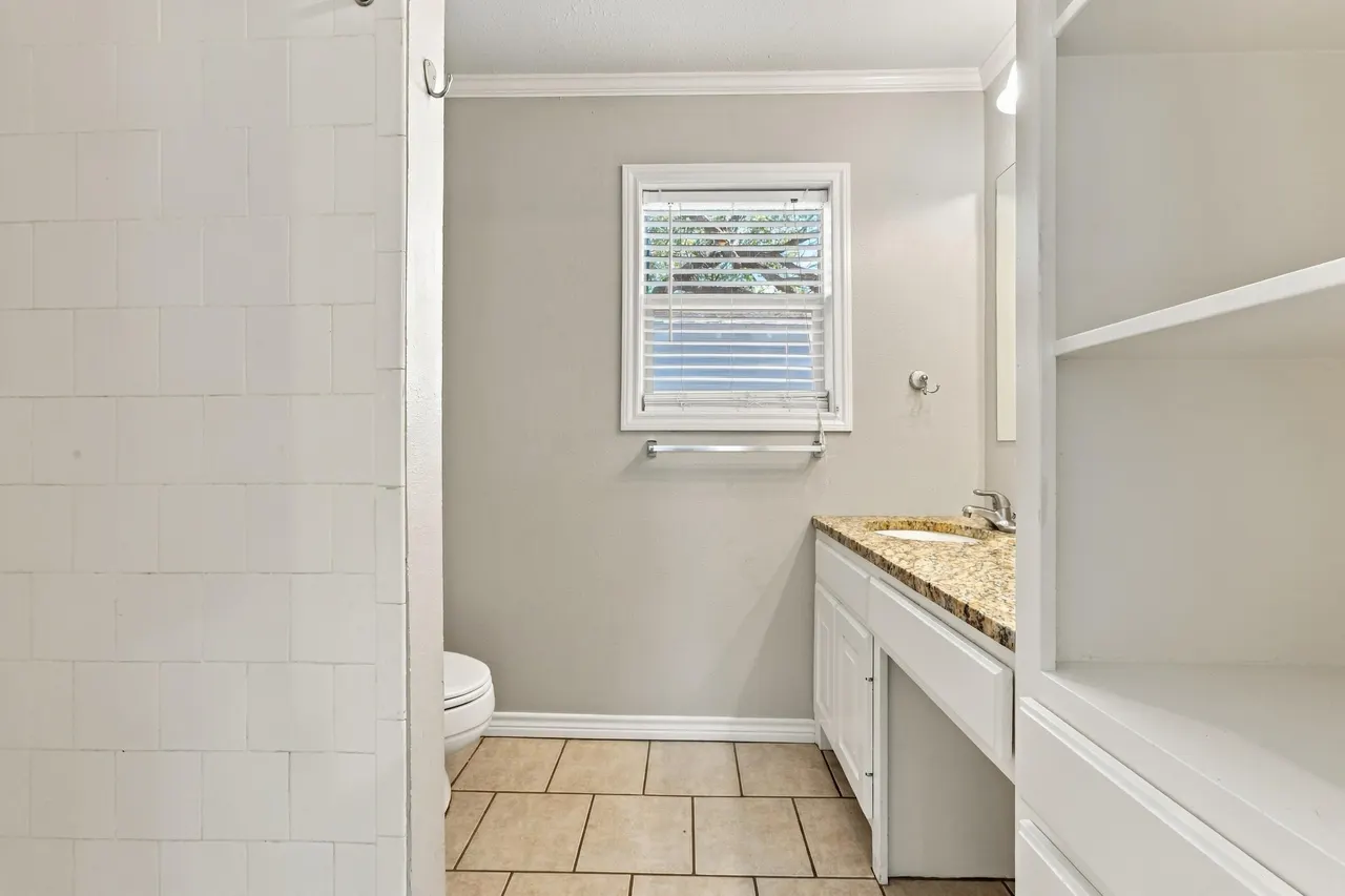 Photo 18 — 3405 29th Street, Lubbock, TX 79410