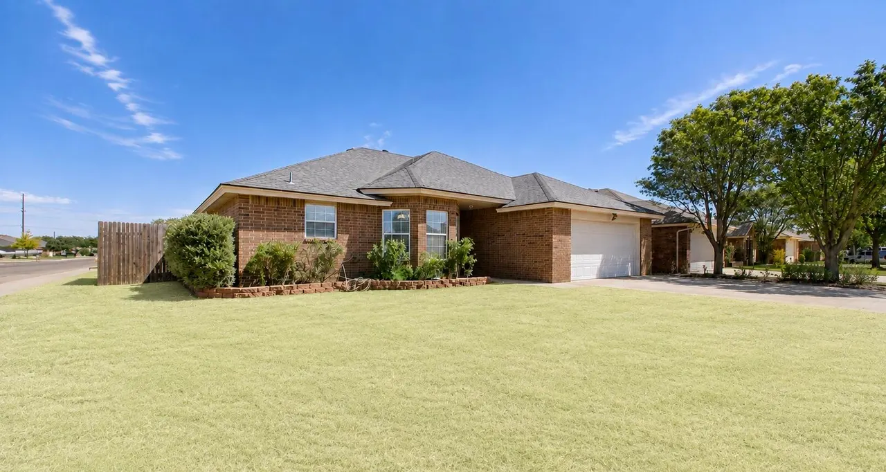 Front exterior — 6728 6th Street, Lubbock, TX 79416