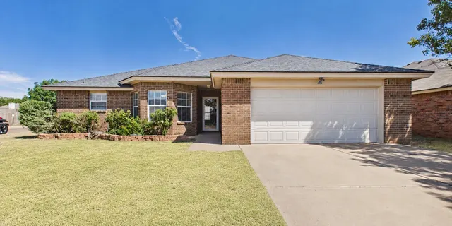 Photo 3 — 6728 6th Street, Lubbock, TX 79416