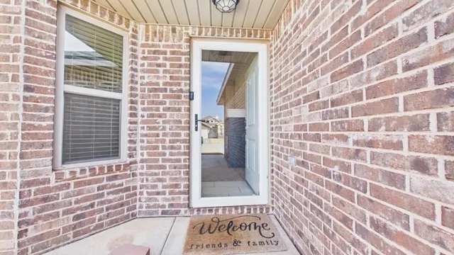 Photo 7 — 3707 Rochester Avenue, Lubbock, TX 79407