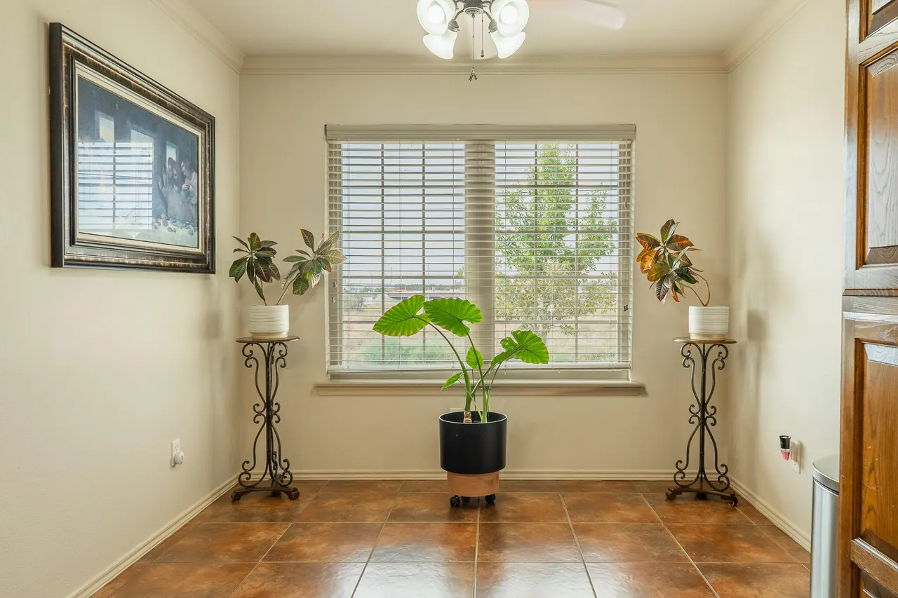 Photo 23 — 2102 Mesa Road, Lubbock, TX 79403