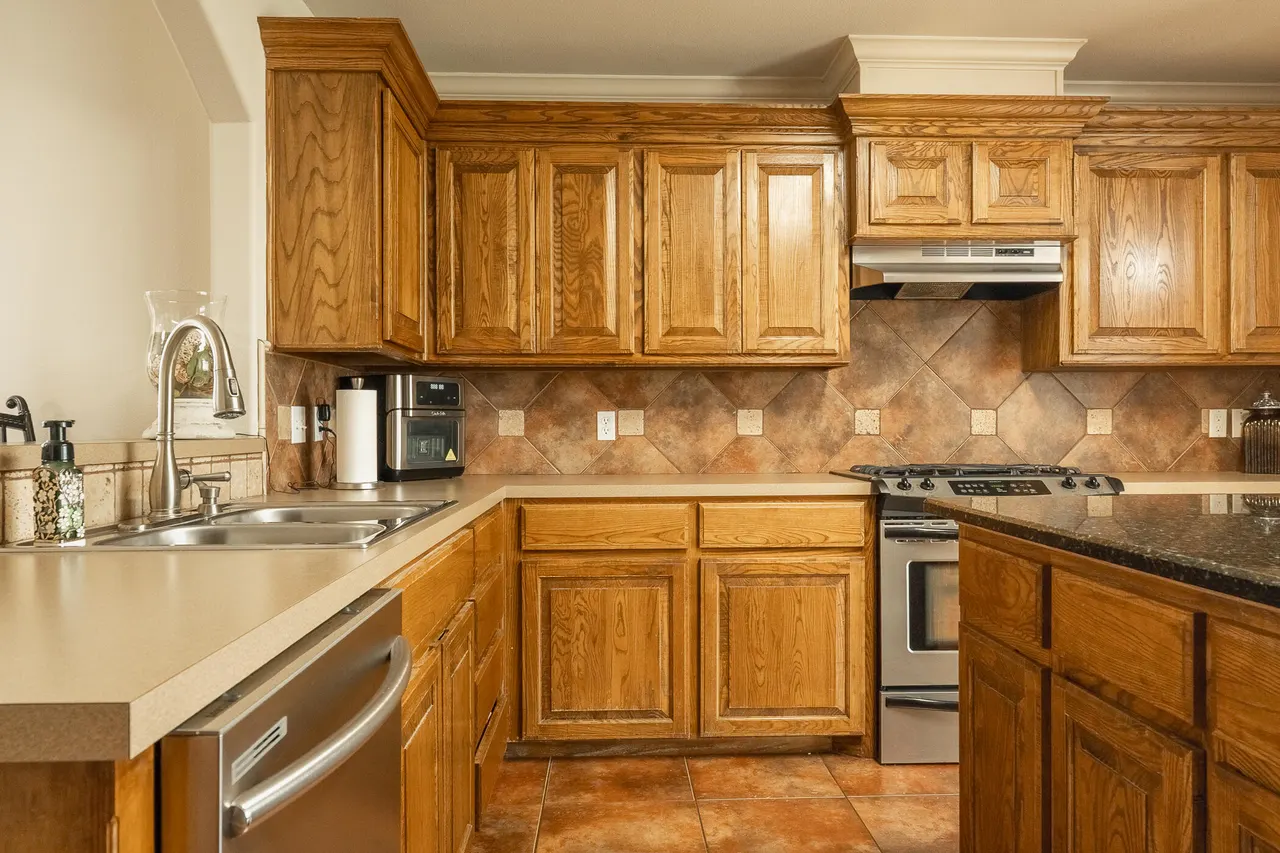 Photo 22 — 2102 Mesa Road, Lubbock, TX 79403