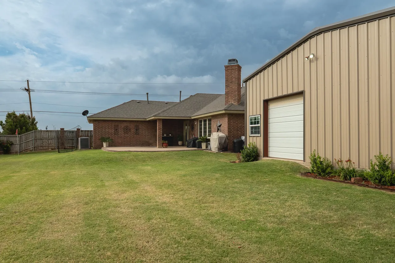 Photo 44 — 2102 Mesa Road, Lubbock, TX 79403