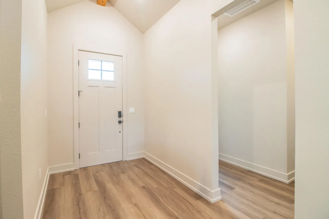 Photo 3 — 7003 44th Street, Lubbock, TX 79407
