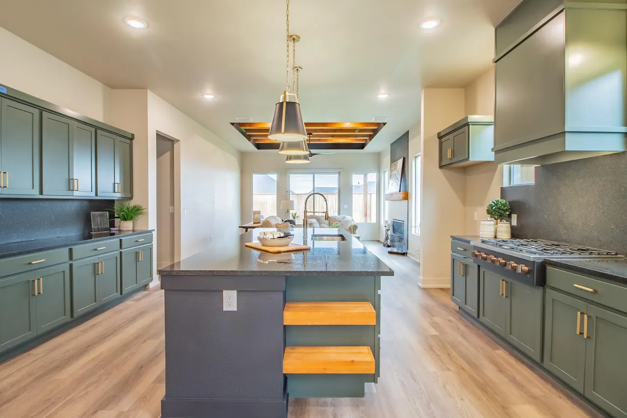 Photo 7 — 7003 44th Street, Lubbock, TX 79407