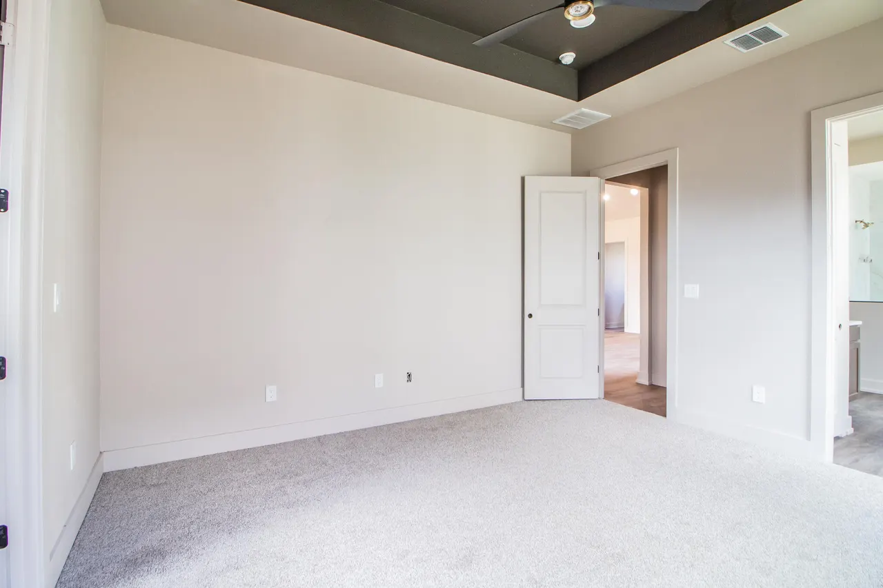 Photo 13 — 7005 44th Street, Lubbock, TX 79407