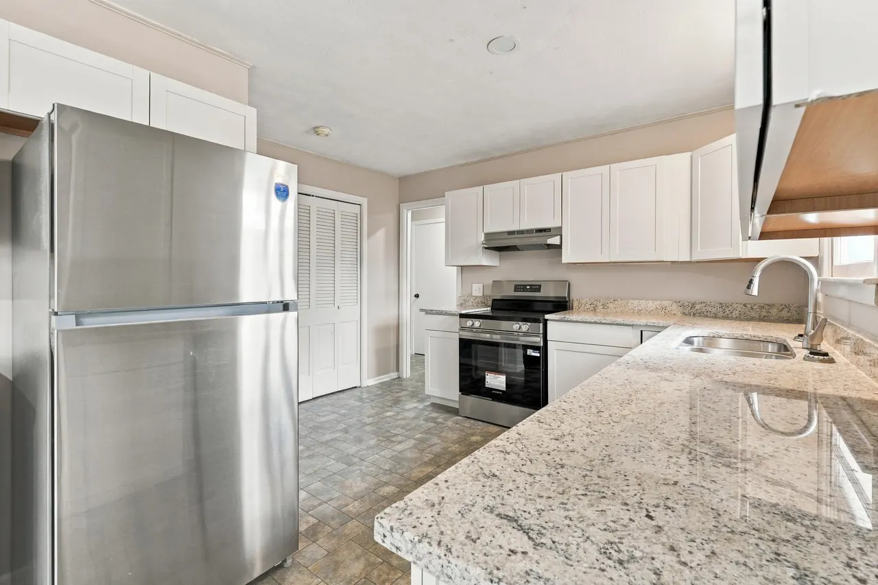 Photo 9 — 3410 61st Street, Lubbock, TX 79413