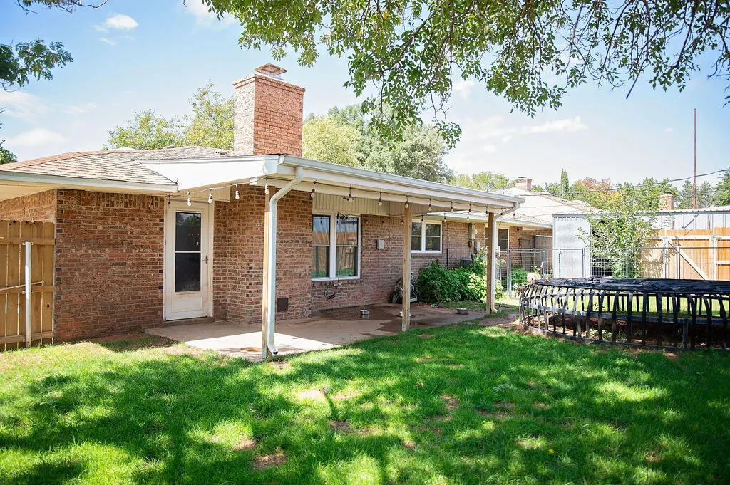 Photo 22 — 600 N Adams Avenue, Denver City, TX 79323