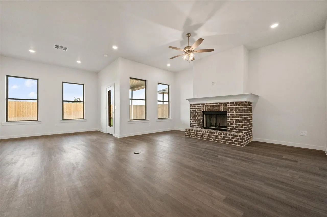 Photo 6 — 15421 Fulton Avenue, Lubbock, TX 79424