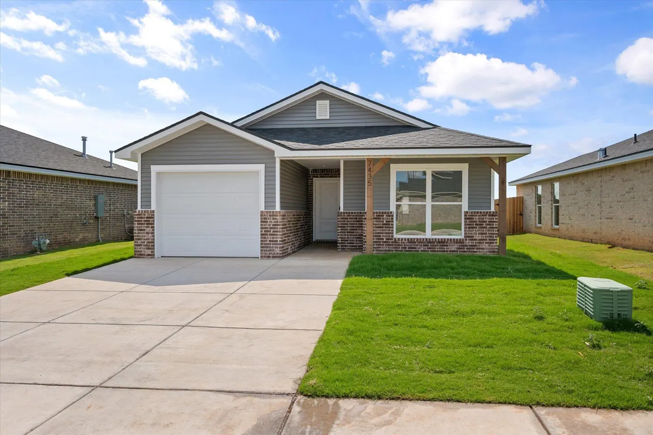 Front exterior — 7435 64th Street, Lubbock, TX 79407