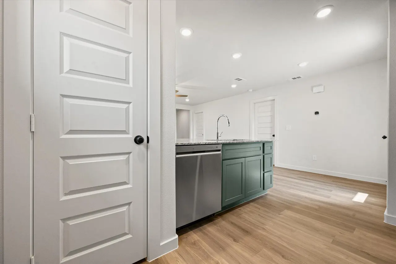 Photo 14 — 7435 64th Street, Lubbock, TX 79407