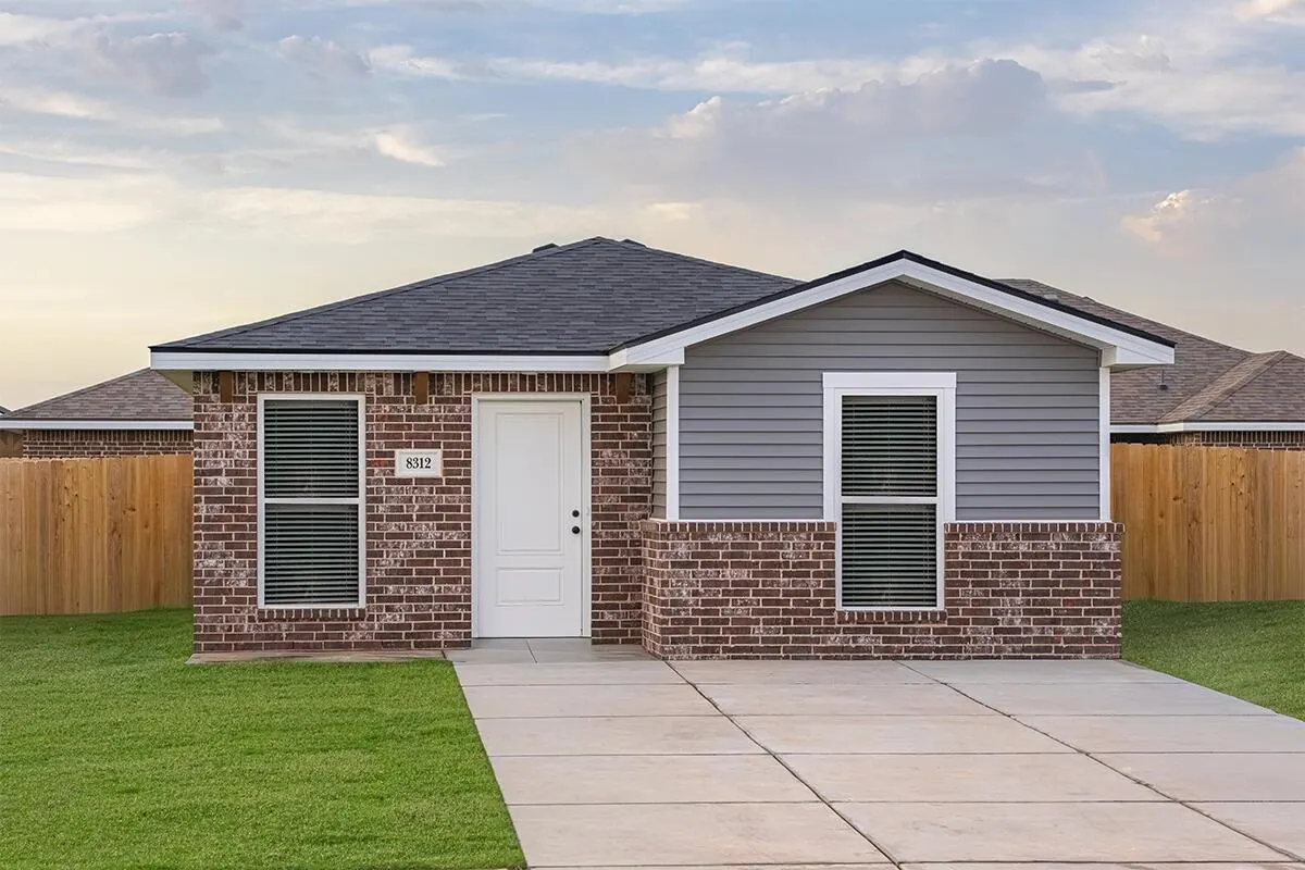 Front exterior — 2010 Tractor Avenue, Wolfforth, TX 79382