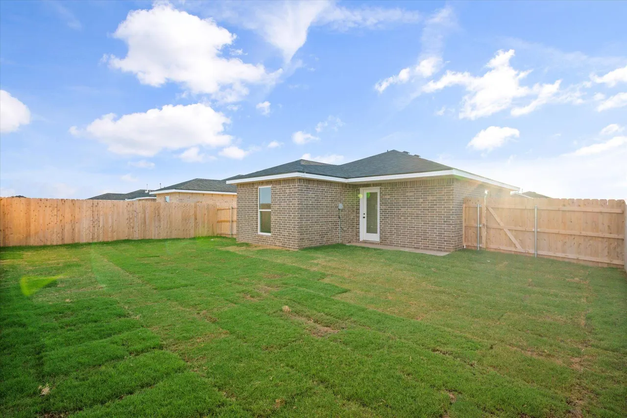 Photo 20 — 2010 Tractor Avenue, Wolfforth, TX 79382
