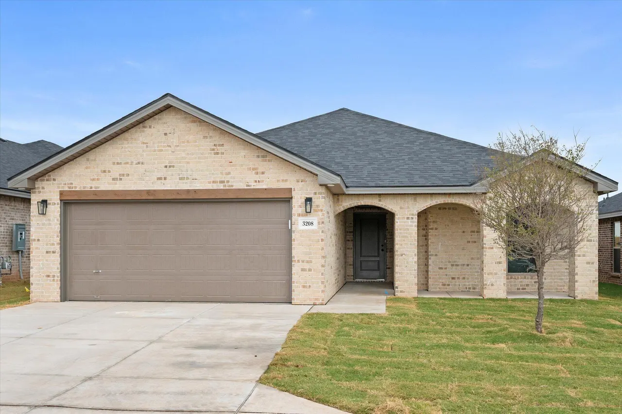 Front exterior — 3208 Harvest Avenue, Wolfforth, TX 79382