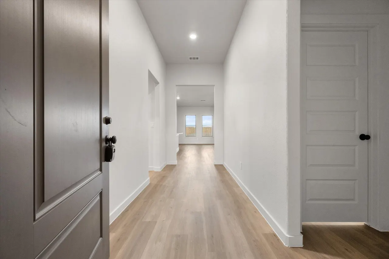 Photo 3 — 3208 Harvest Avenue, Wolfforth, TX 79382