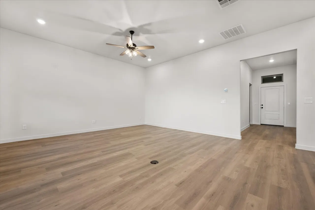 Photo 6 — 3208 Harvest Avenue, Wolfforth, TX 79382