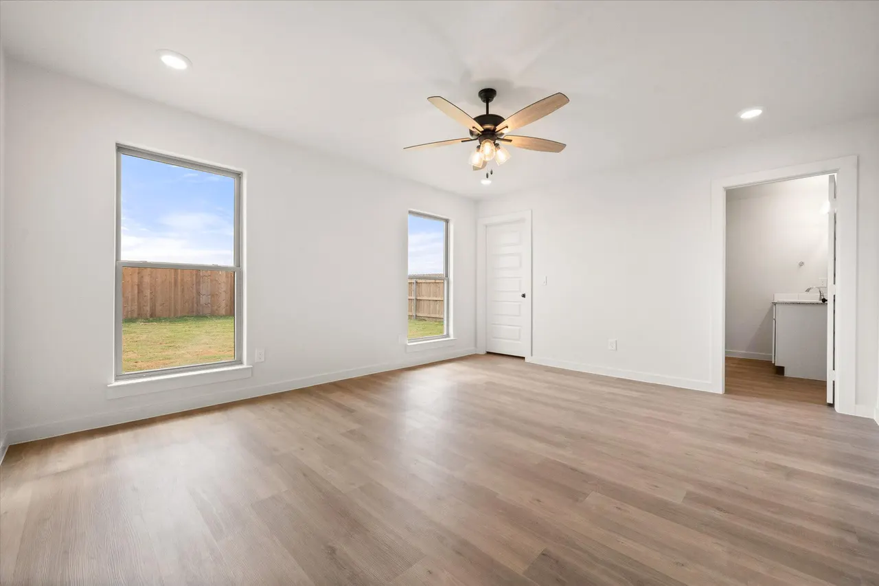 Photo 17 — 801 E 21st Street, Wolfforth, TX 79382
