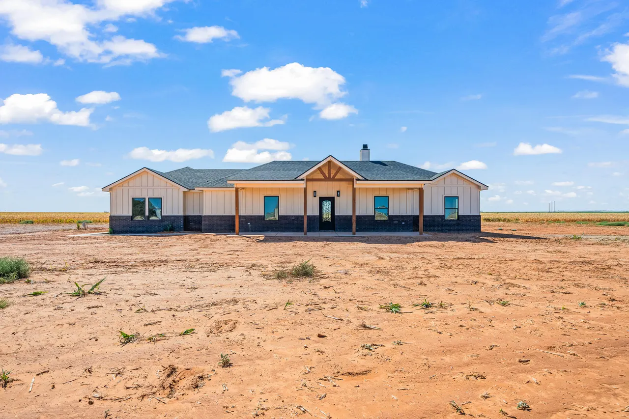 Front exterior — 4024 Hawk Road, Ropesville, TX 79358