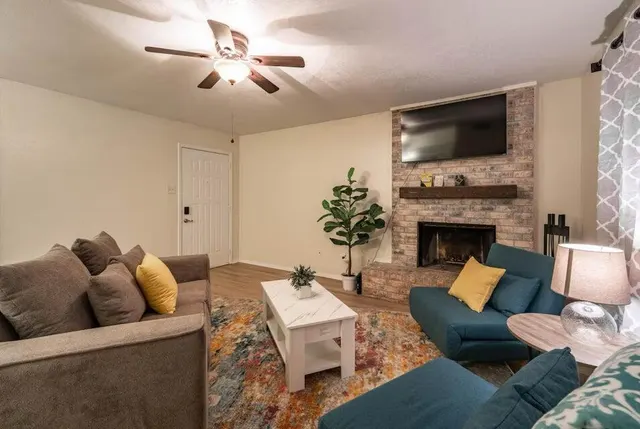 Photo 3 — 8601 Memphis Drive #A8, Lubbock, TX 79423