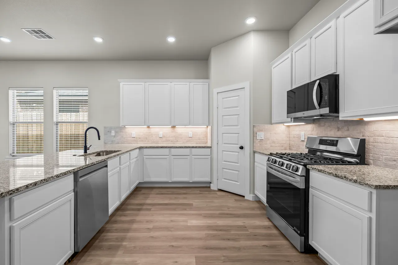 Photo 3 — 3413 Good Prairie Avenue, Wolfforth, TX 79382