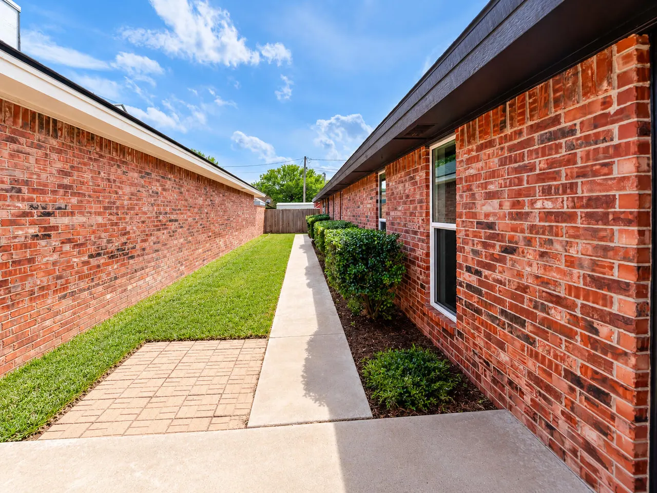 Photo 4 — 724 Hickory Street, Levelland, TX 79336