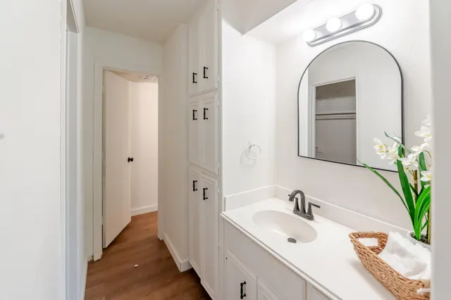 Photo 7 — 5217 73rd Street Unit C, Lubbock, TX 79424