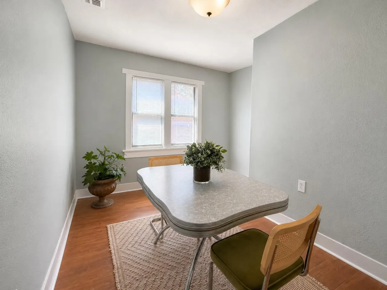 Photo 13 — 1905 28th Street, Lubbock, TX 79411