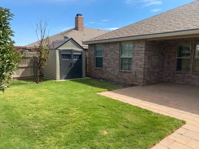 Photo 2 — 6904 92nd Street, Lubbock, TX 79424