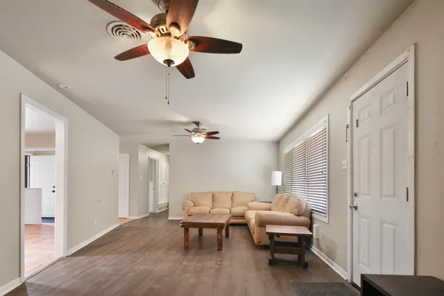 Photo 7 — 4401 28th Street, Lubbock, TX 79410