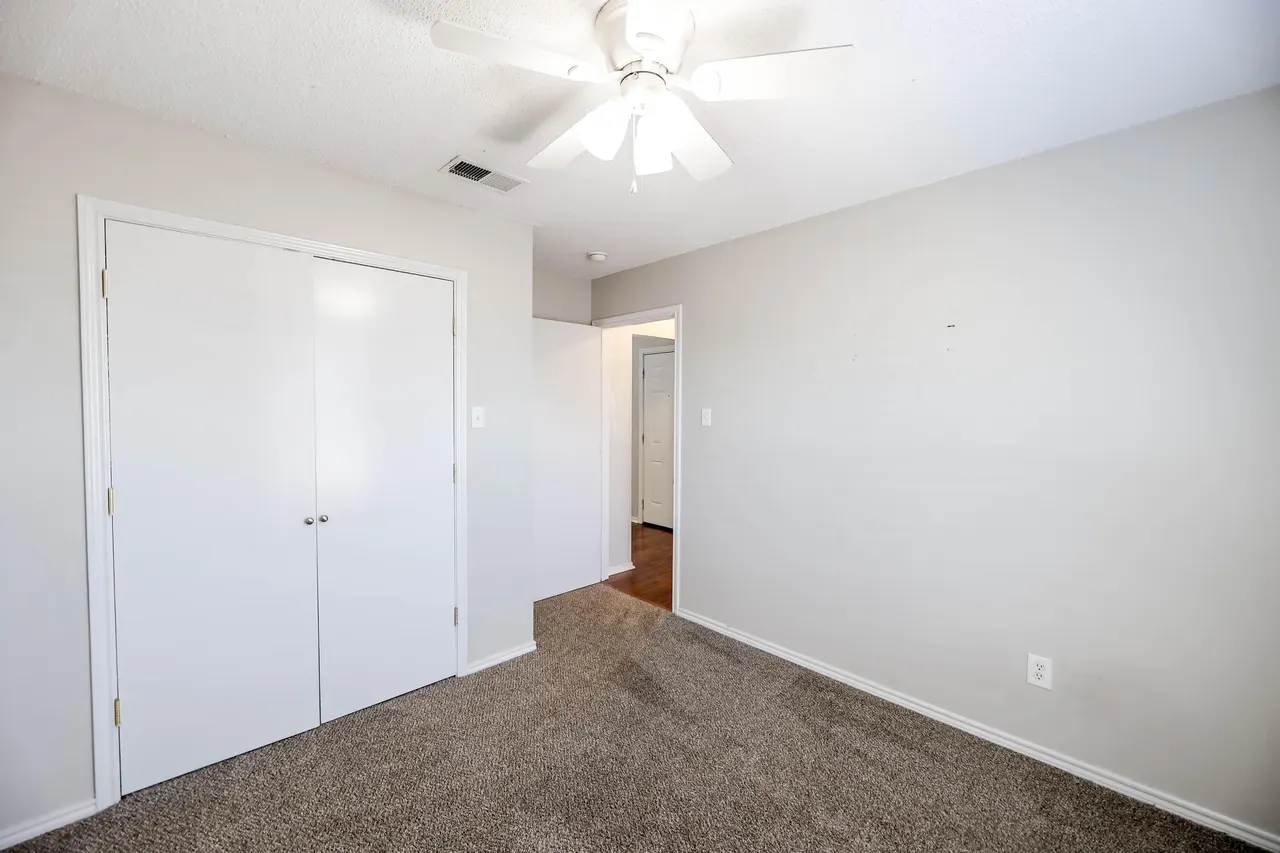Photo 14 — 2502 110th Street, Lubbock, TX 79423