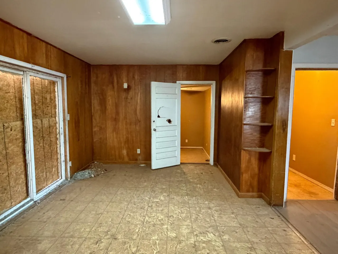 Photo 10 — 2012 39th Street, Lubbock, TX 79412