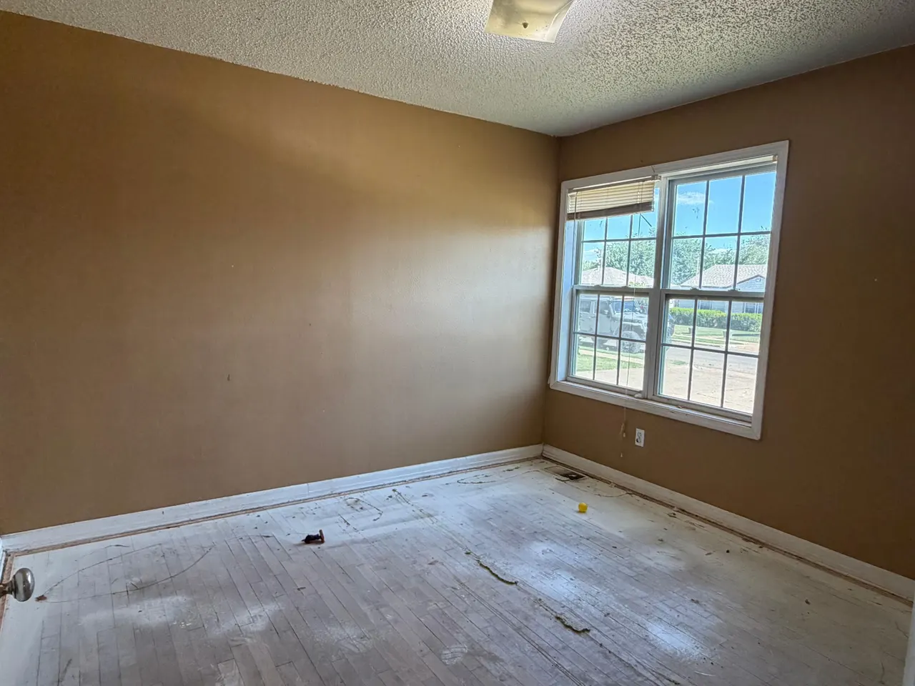 Photo 13 — 2012 39th Street, Lubbock, TX 79412
