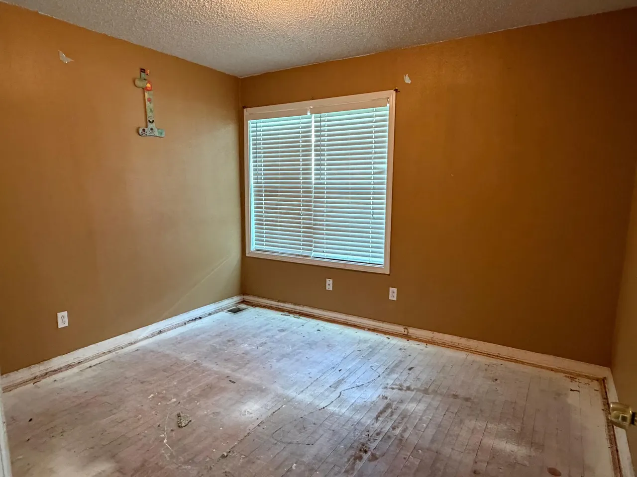 Photo 14 — 2012 39th Street, Lubbock, TX 79412