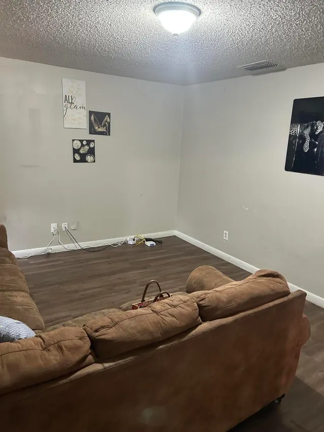Photo 8 — 2031 63rd Street, Lubbock, TX 79412