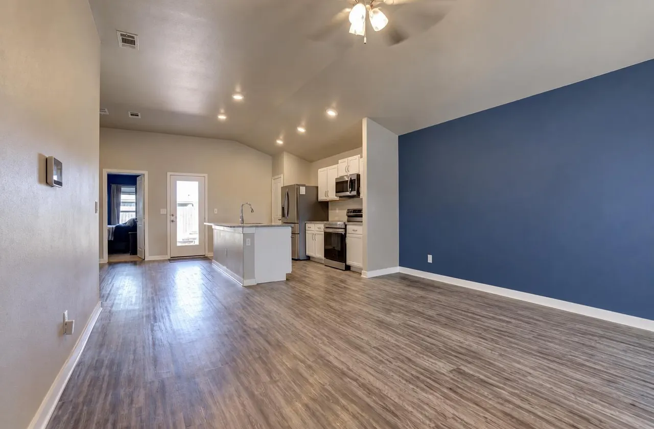 Photo 2 — 3316 Valencia Avenue, Lubbock, TX 79407