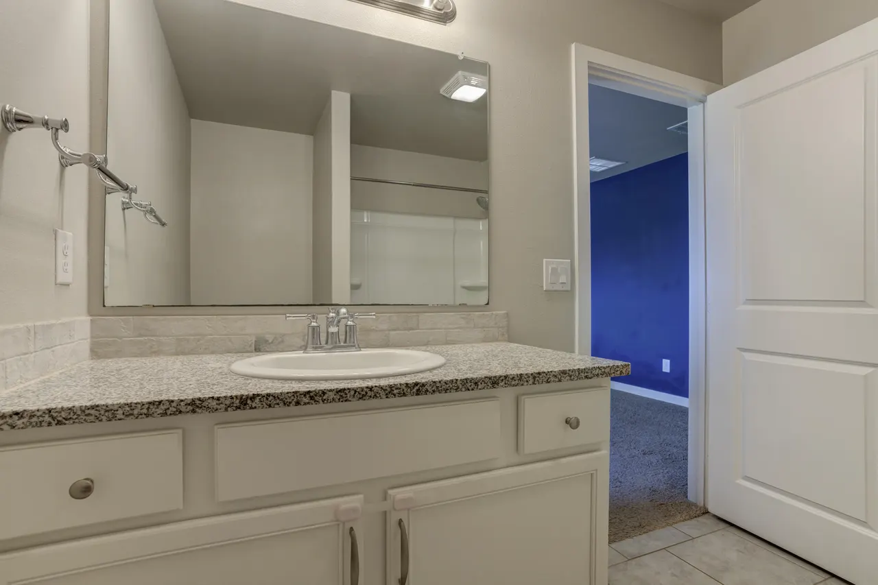 Photo 10 — 3316 Valencia Avenue, Lubbock, TX 79407
