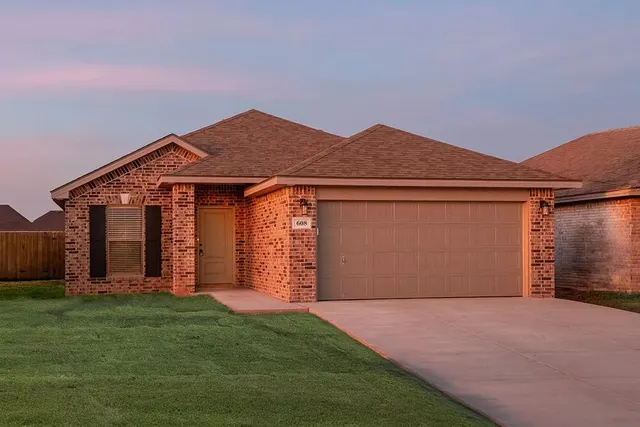 Front exterior — 1809 N Evanston Avenue, Lubbock, TX 79416