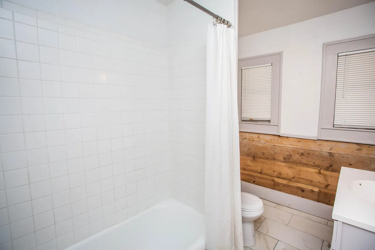 Photo 5 — 2411 21st Street, Lubbock, TX 79411