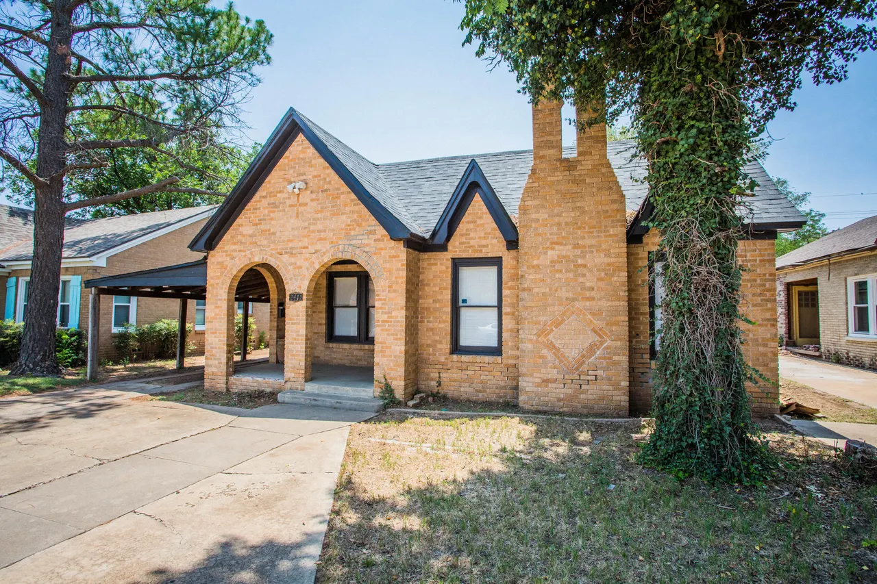 Photo 25 — 2411 21st Street, Lubbock, TX 79411