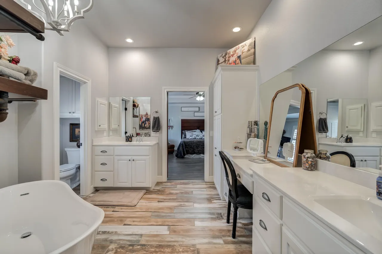 Photo 33 — 1751 County Road 190, Plains, TX 79355