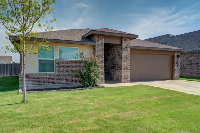 Front exterior — 2911 134th Street, Lubbock, TX 79423