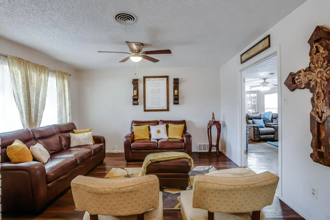 Photo 11 — 2112 67th Street, Lubbock, TX 79412