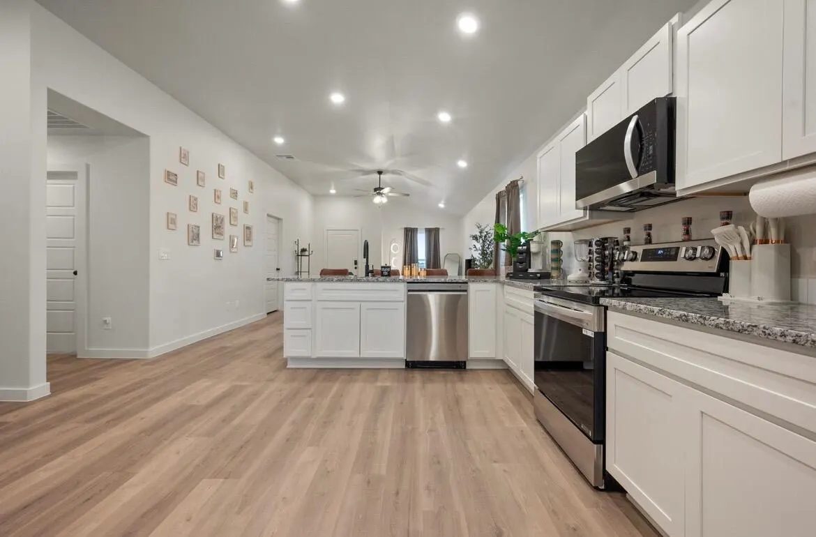 Photo 4 — 2125 Langford Avenue, Lubbock, TX 79407