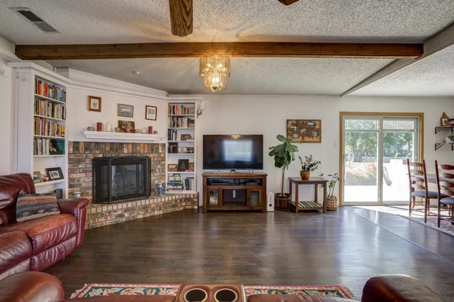 Photo 4 — 6001 114th Street, Lubbock, TX 79424