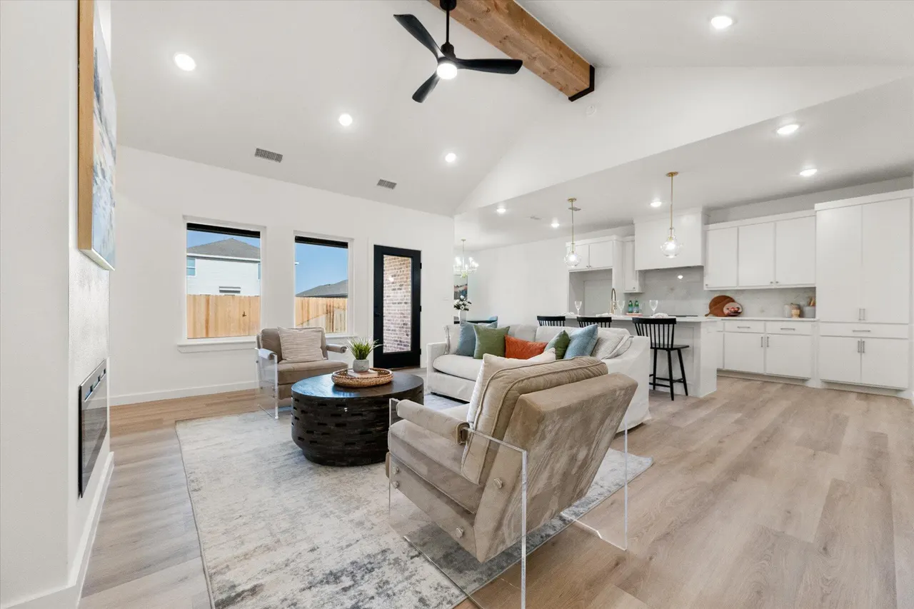 Photo 7 — 1304 Farmhouse Avenue, Wolfforth, TX 79382