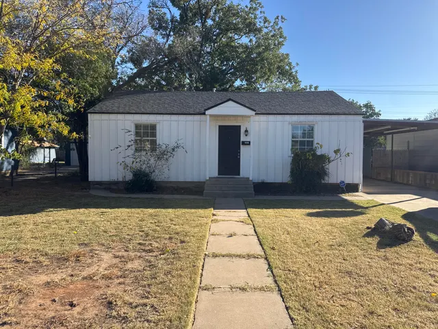 Front exterior — 2407 31st Street, Lubbock, TX 79411