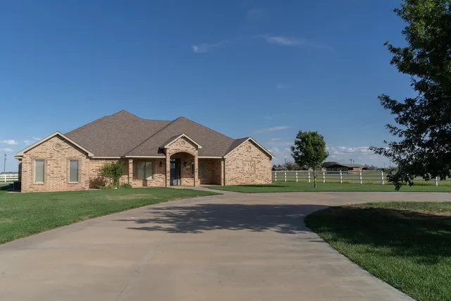 Photo 6 — 3309 SW 8th Street, Plainview, TX 79072