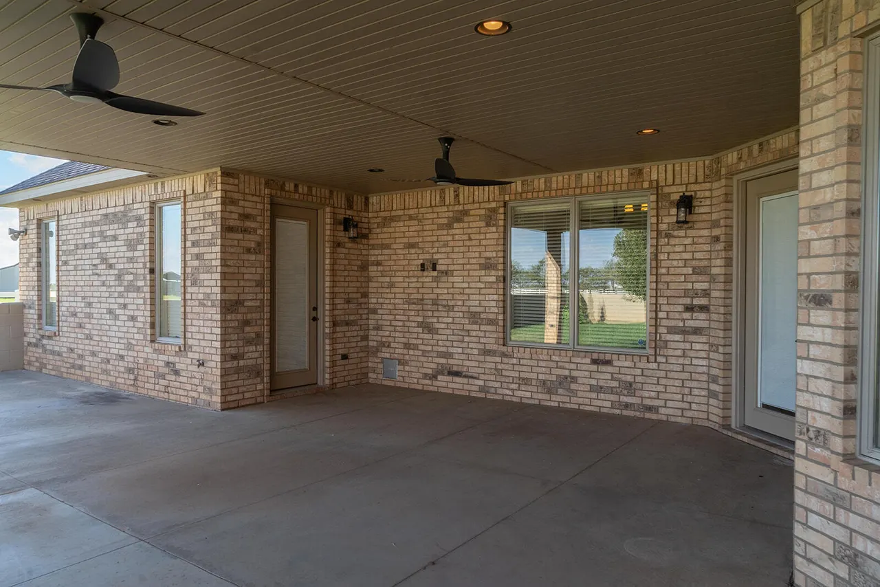 Photo 10 — 3309 SW 8th Street, Plainview, TX 79072