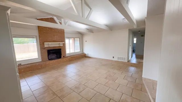 Photo 3 — 3707 110th Street, Lubbock, TX 79423